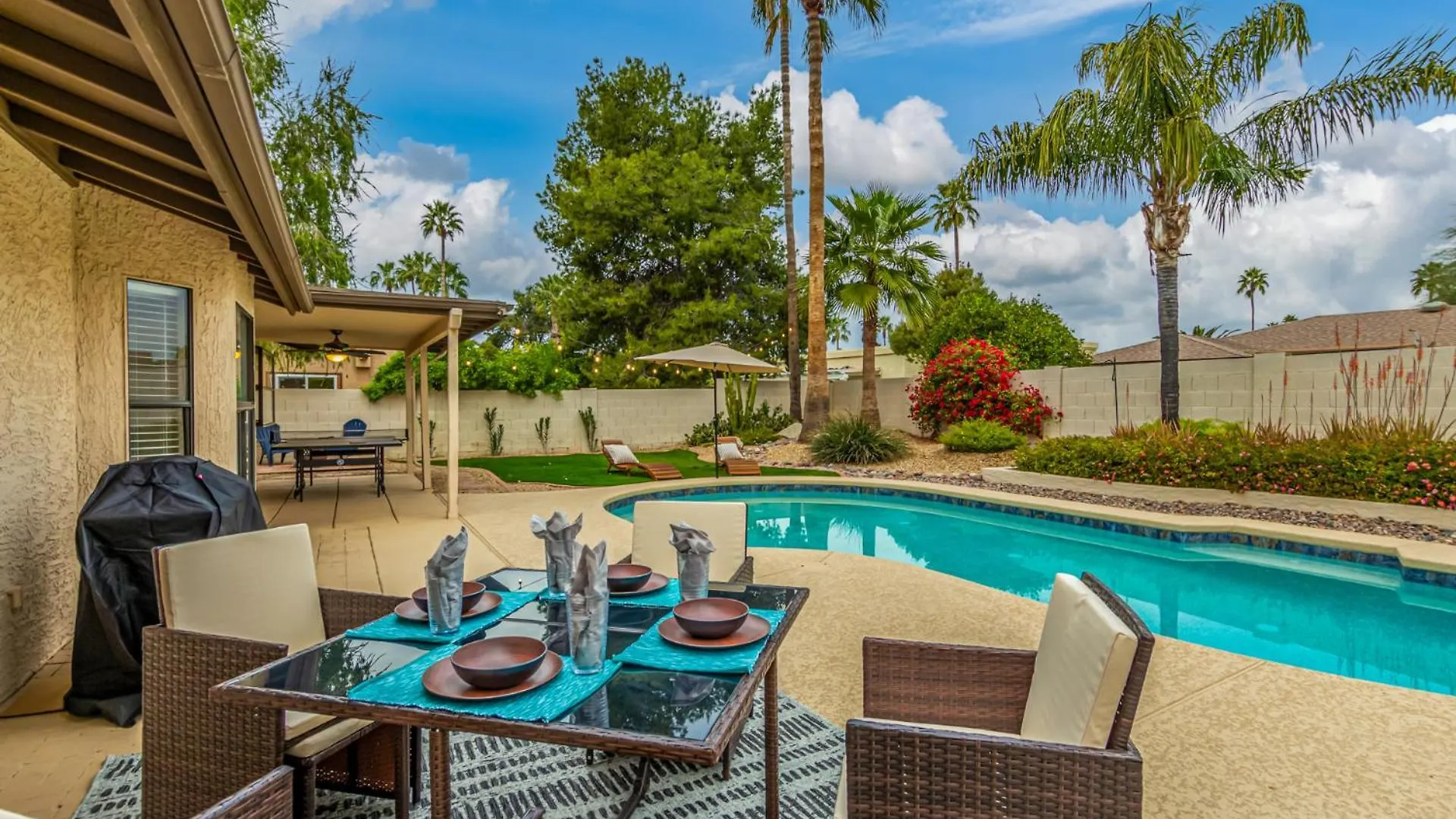 Beverly Scottsdale USA